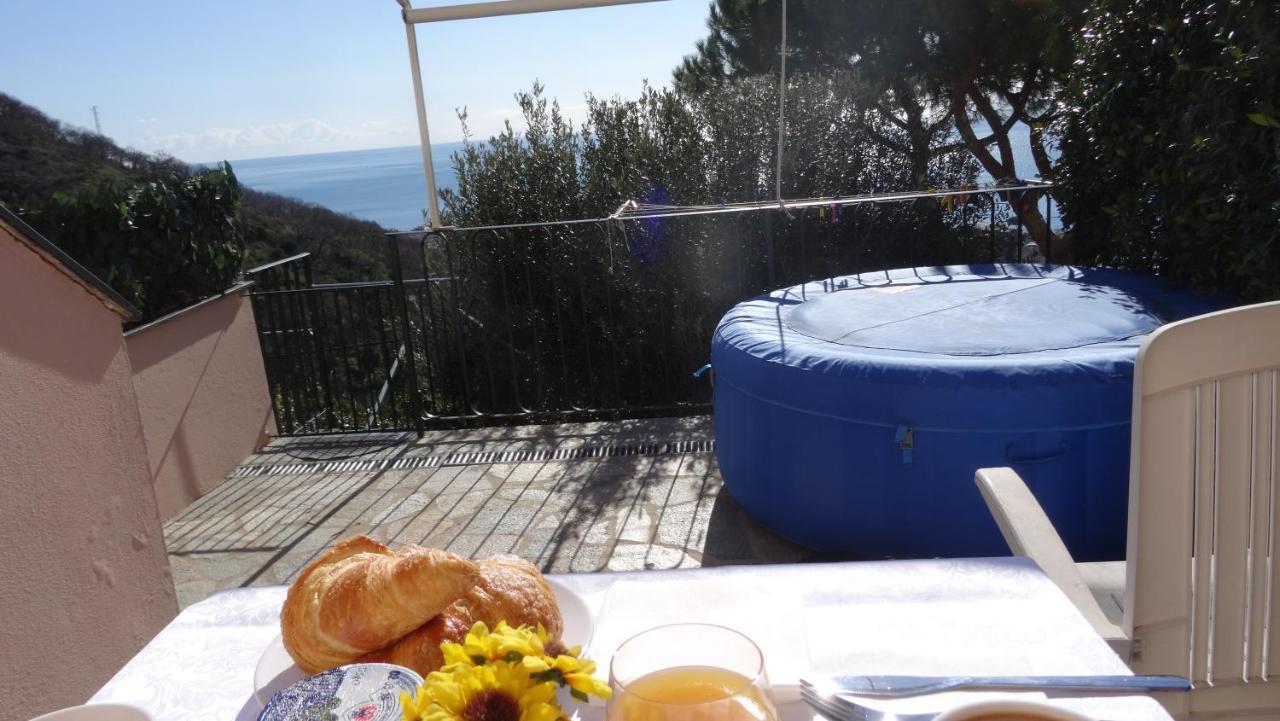 Bed and Breakfast La Casa Dei Limoni Janov Exteriér fotografie